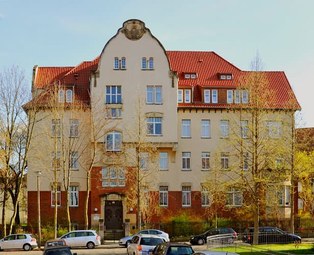Augusta-Viktoria-Stift. Seniorenvilla im Dichterviertel