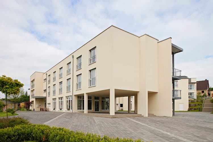 AWO Seniorenwohn- und Pflegezentrum "Am Finkenhügel"