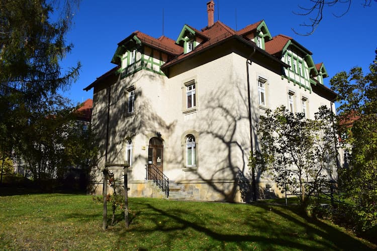 IB Mitte Haus 10 Seniorenzentrum „Emanuel Gottlieb Flemming" Ambulanter Pflegedienst