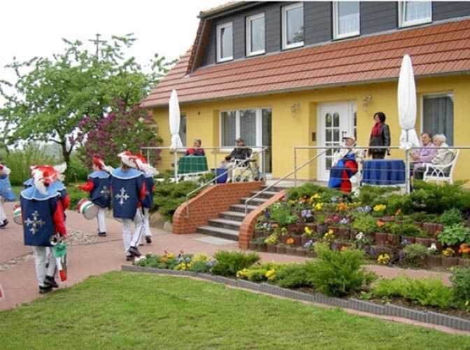 MartinsHof Altenpflegefamilie, unterstützende Wohnform, vollstationär