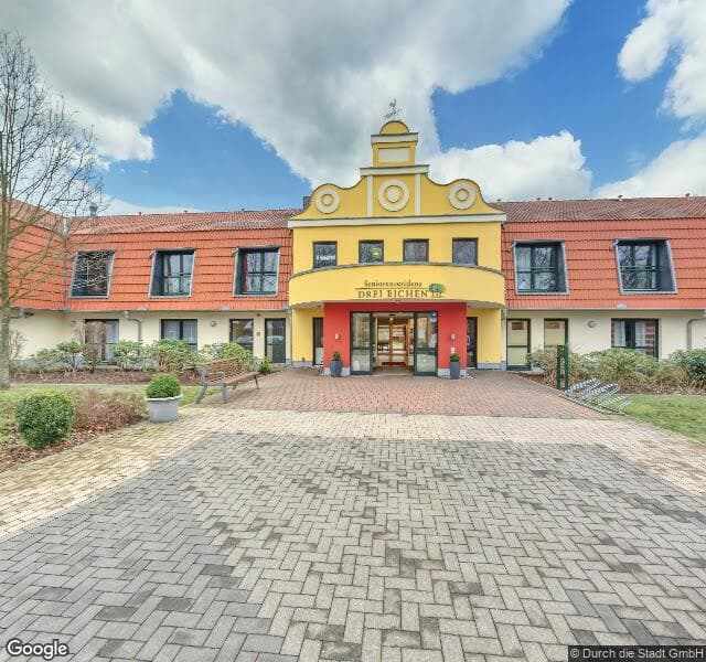 MediCare GmbH & Co.KG "Seniorenresidenz Drei Eichen"