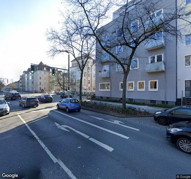 Pflege to Hus