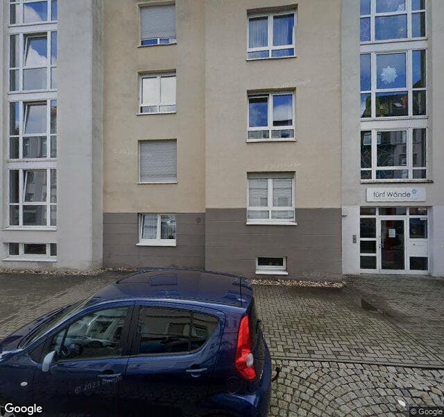 Pflegeeinrichtung fünf Wände