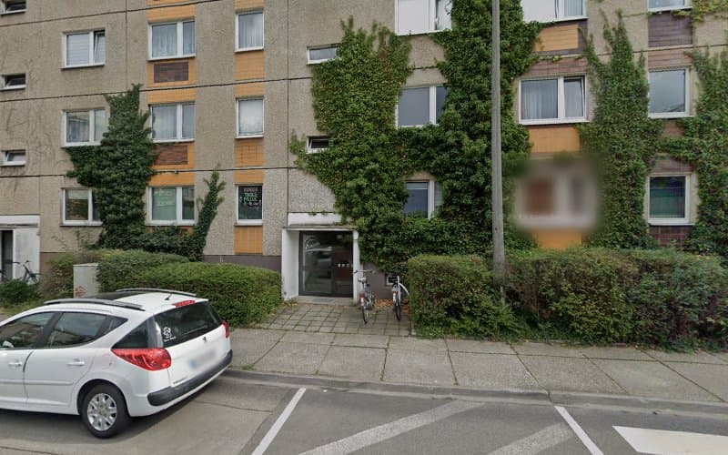 Pflegevermittlung Mahjoubi