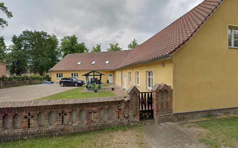 Schwester Jaqueline & Team - mobile Senioren- & Krankenpflege in Karstädt