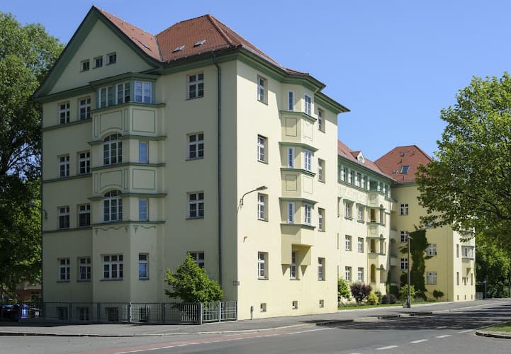 Städtisches Altenpflegeheim "Am Auenwald"