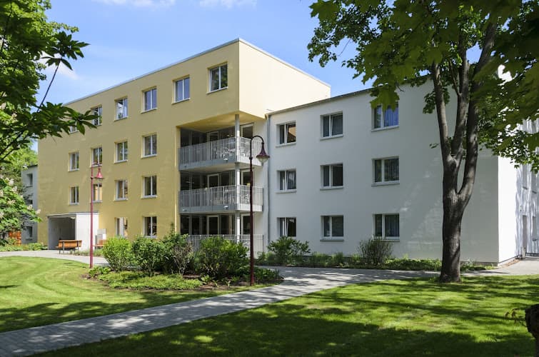 Städtisches Altenpflegeheim "Seniorenpark Dölitz"