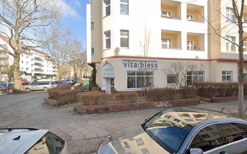 vita: bless Ihr Pflegeteam GmbH
